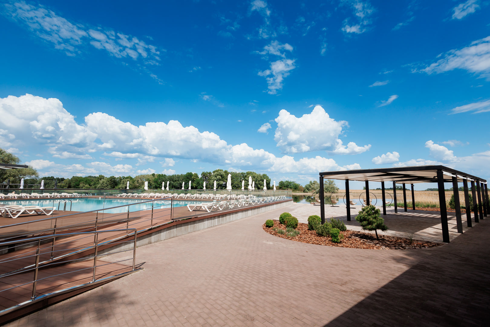 Selena Family Resort - Басейн