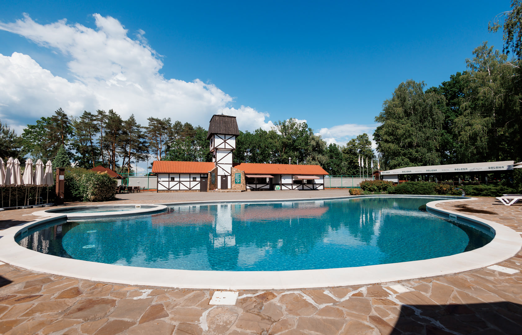 Selena Family Resort - Басейн
