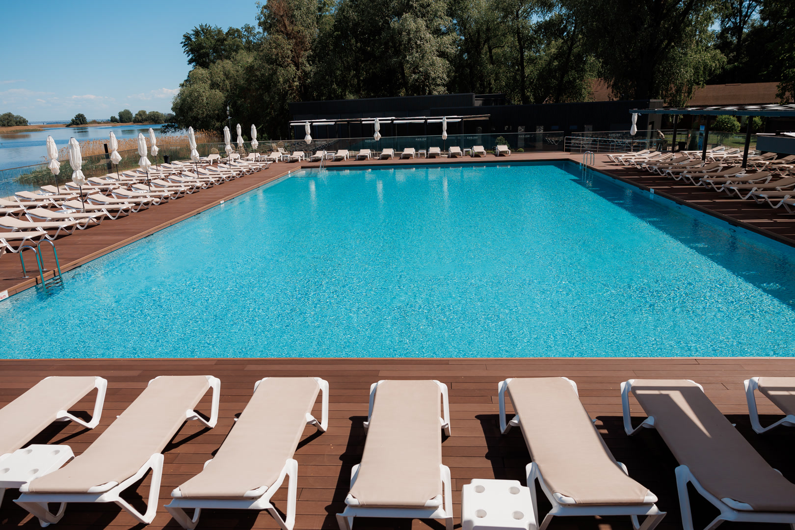 Selena Family Resort - Басейн